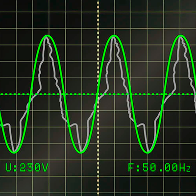 Invertní technologie s dieselovým motorem v odhlučněném krytu